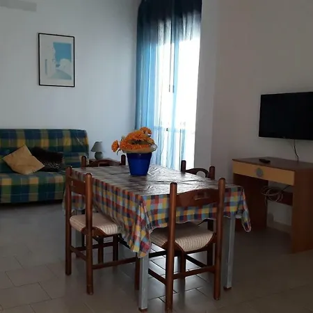 Apartment Sweet Holidays
